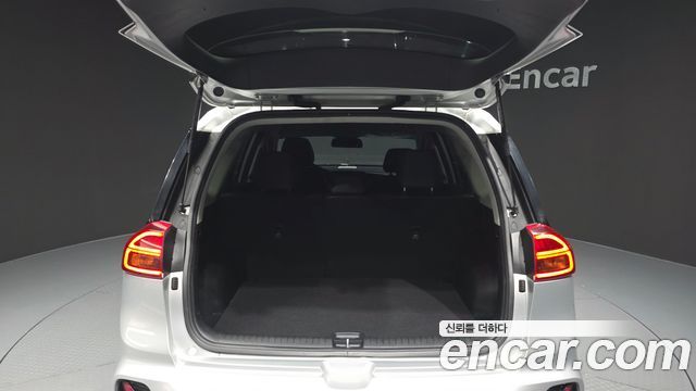 Kia Niro Plus Air (Taxi Trim) 2023 — фото 20