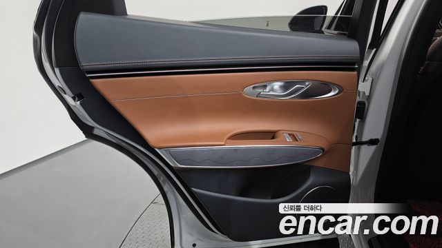 Genesis GV70 2.5T Gasoline AWD 2023 — фото 31