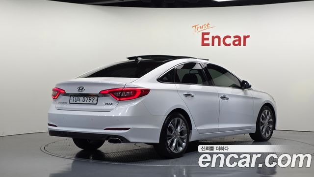 Hyundai Sonata (LF) 2.0 Premium Special 2016 — фото 2