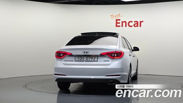Hyundai Sonata (LF) 2.0 Premium Special 2016 — фото 4