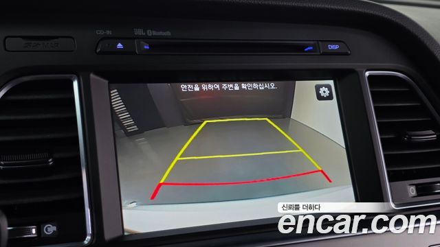 Hyundai Sonata (LF) 2.0 Premium Special 2016 — фото 15
