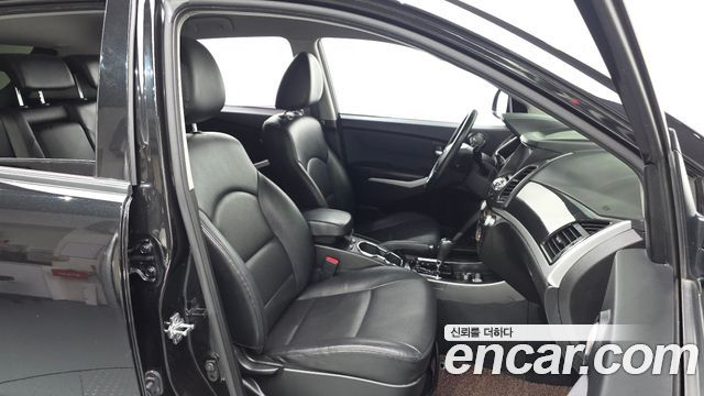 KG Mobility (SsangYong) Style Korando C 2.2 Extreme 2WD 2017 — фото 32