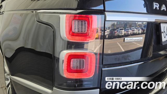 Land Rover Range Rover (IV) 4.4 SDV8 AB DIESEL 2018 — фото 23