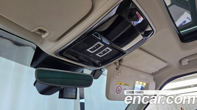 Land Rover Range Rover (IV) 4.4 SDV8 AB DIESEL 2018 — фото 29
