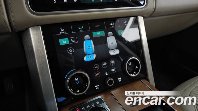 Land Rover Range Rover (IV) 4.4 SDV8 AB DIESEL 2018 — фото 34