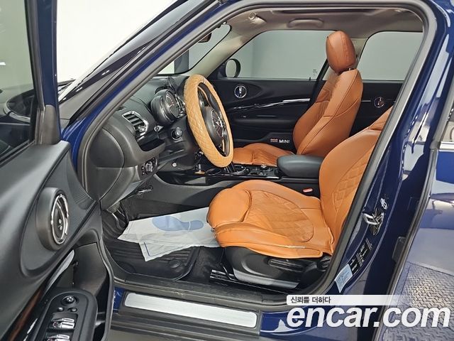 MINI Cooper Clubman Standard 2nd 2016 — фото 15