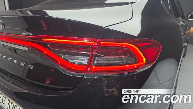 Hyundai Grandeur (IG) 2.4 Modern 2019 — фото 29
