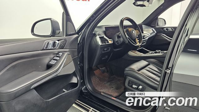 BMW X7 (G07) xDrive 40i Design Pure Excellence 7-Seater 2023 — фото 10