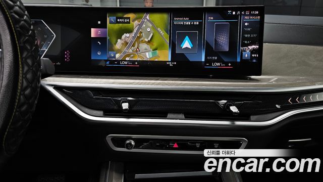 BMW X7 (G07) xDrive 40i Design Pure Excellence 7-Seater 2023 — фото 16