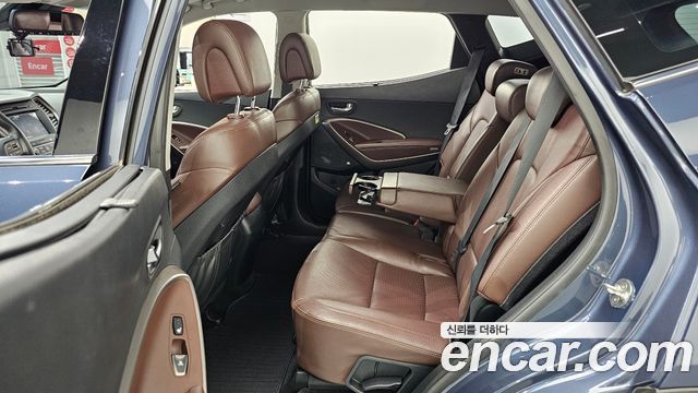 Hyundai Santa Fe The Prime Gasoline 2.0 Turbo 4WD Value Plus 2018 — фото 12