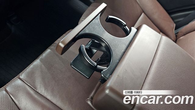 Hyundai Santa Fe The Prime Gasoline 2.0 Turbo 4WD Value Plus 2018 — фото 19
