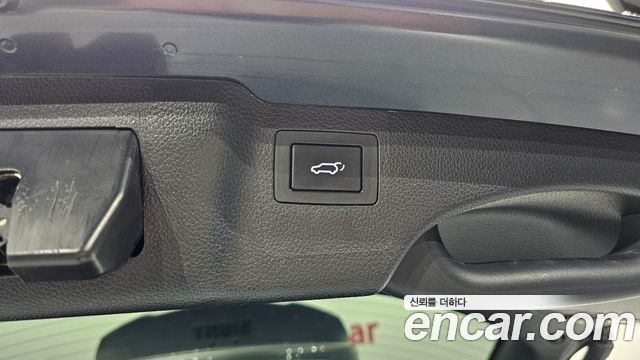 Hyundai Santa Fe The Prime Gasoline 2.0 Turbo 4WD Value Plus 2018 — фото 20
