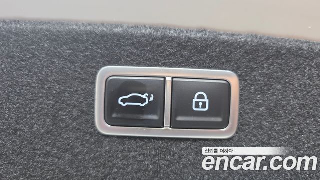 Genesis G80 (RG3) Gasoline 2.5 Turbo AWD 2022 — фото 16