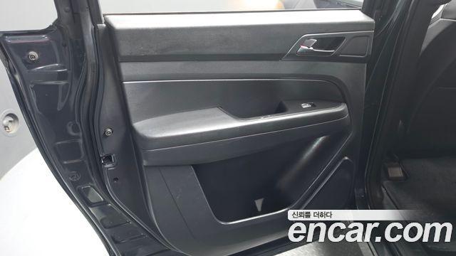 KG Mobility (SsangYong) Rexton Sports Diesel 2.2 2WD Wild 2022 — фото 25