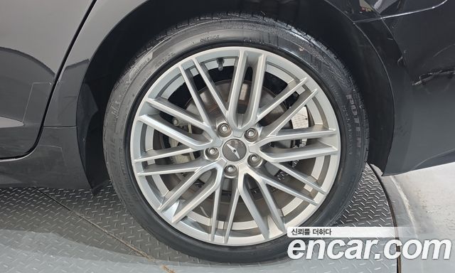 Genesis G70 2.0T AWD Elite 2019 — фото 27