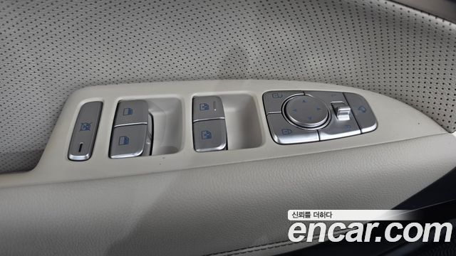 Genesis G70 2.0T AWD Elite 2019 — фото 36