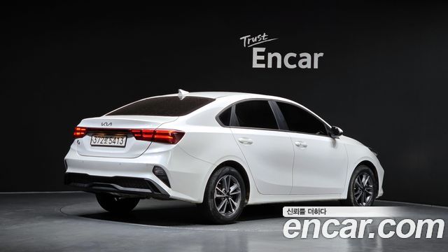 Kia K3 (II) 1.6 Prestige 2023 — фото 2