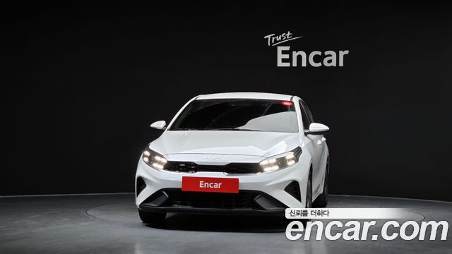 Kia K3 (II) 1.6 Prestige 2023 — фото 3
