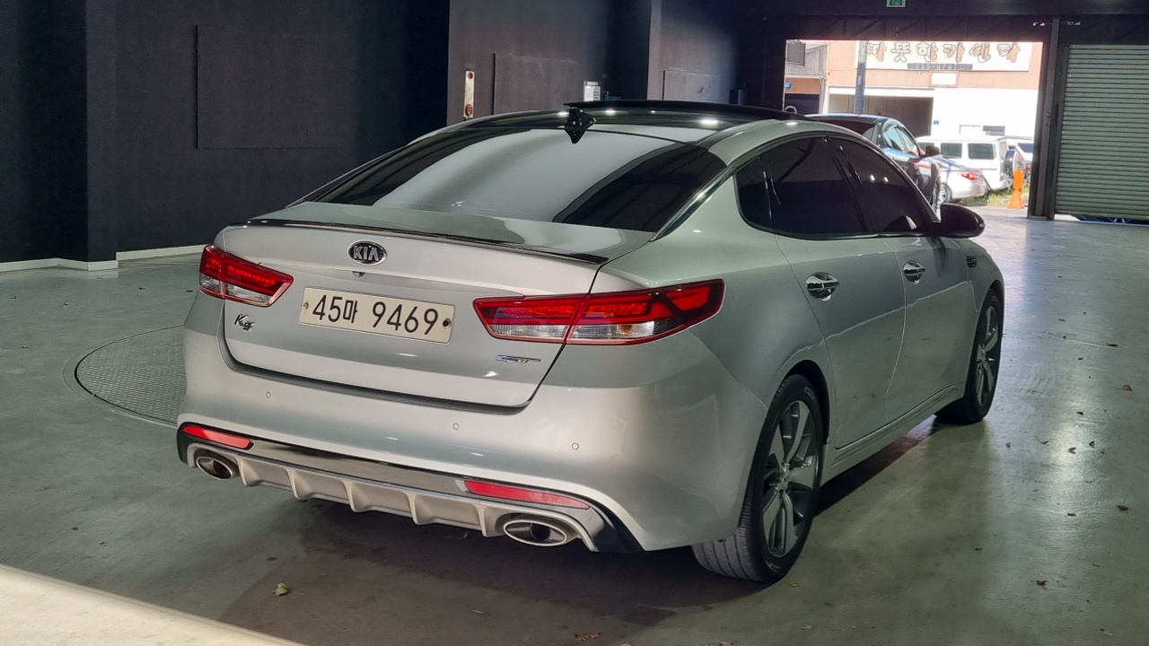 Kia K5 (II) 2.0 Turbo SX GT 2018 — фото 2