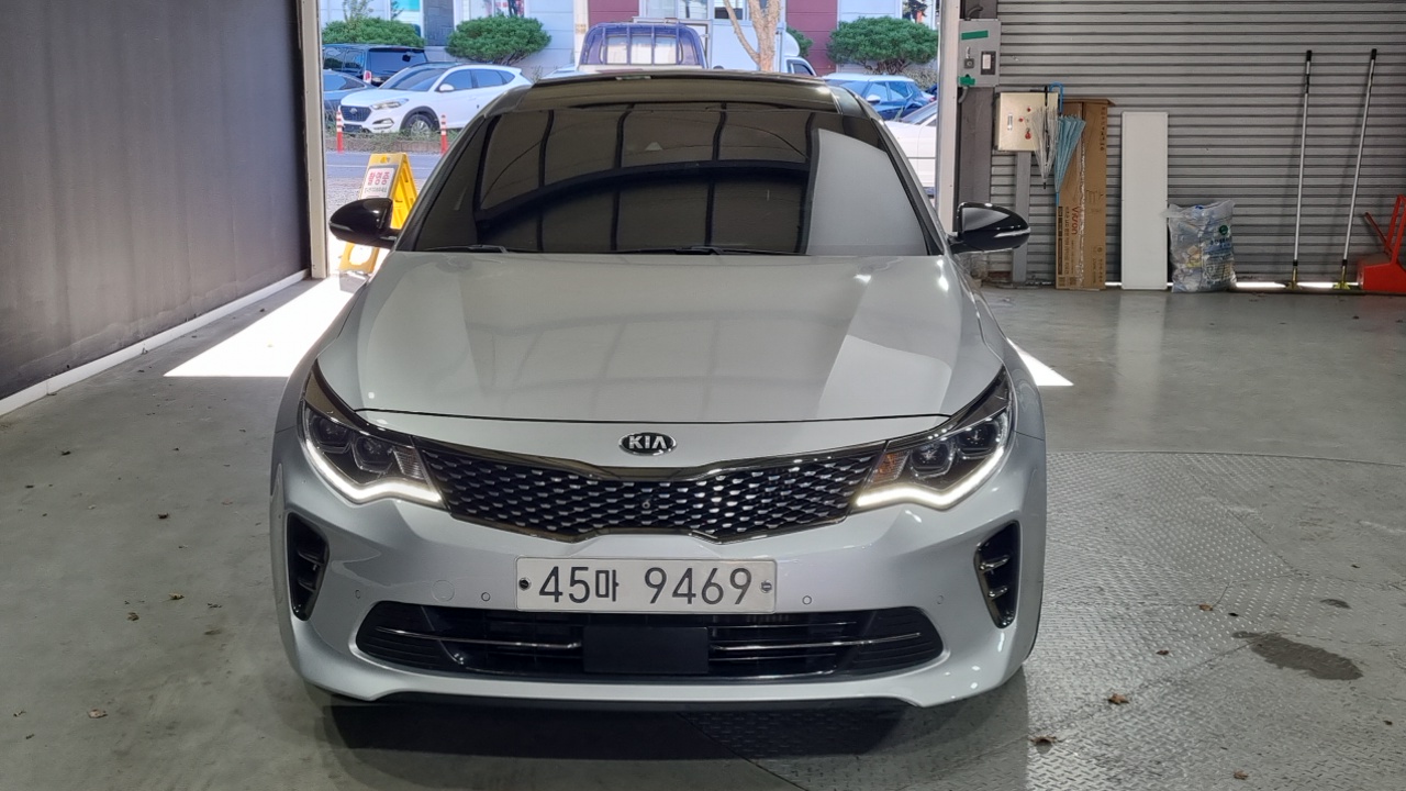 Kia K5 (II) 2.0 Turbo SX GT 2018 — фото 3