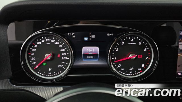 Mercedes-Benz E-Class (W213) E300 Avantgarde 2019 — фото 8