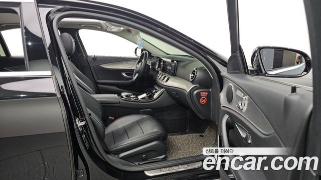 Mercedes-Benz E-Class (W213) E300 Avantgarde 2019 — фото 18