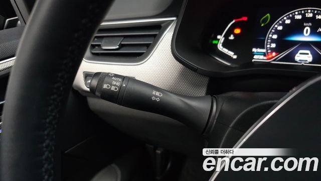 Renault Korea XM3 1.6 GTe RE 2023 — фото 15
