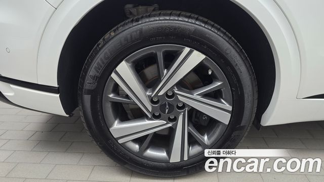 Genesis GV70 2.5T Gasoline AWD 2025 — фото 5