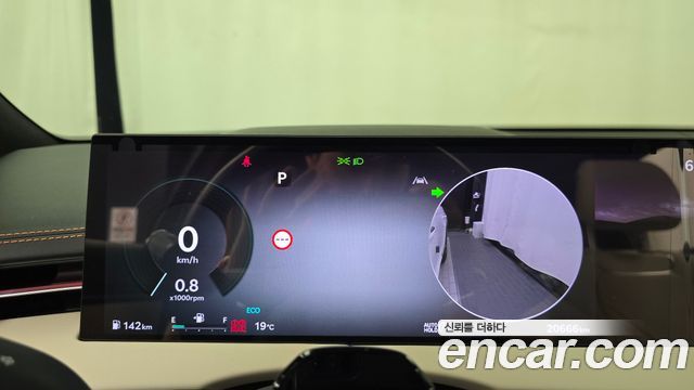 Genesis GV70 2.5T Gasoline AWD 2025 — фото 8