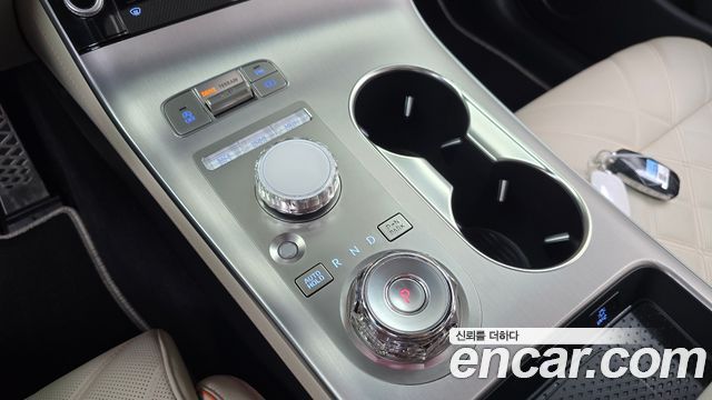 Genesis GV70 2.5T Gasoline AWD 2025 — фото 9