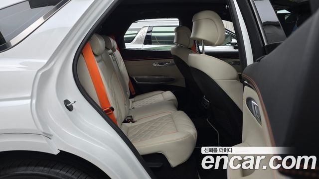 Genesis GV70 2.5T Gasoline AWD 2025 — фото 15