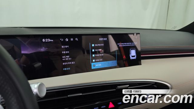 Genesis GV70 2.5T Gasoline AWD 2025 — фото 20