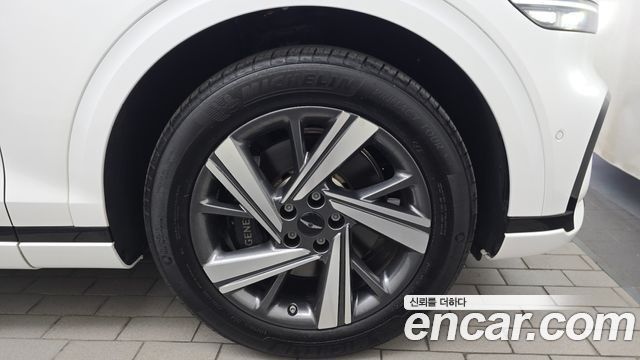 Genesis GV70 2.5T Gasoline AWD 2025 — фото 27