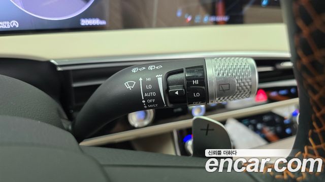 Genesis GV70 2.5T Gasoline AWD 2025 — фото 36