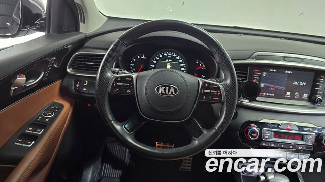 Kia Sorento Diesel 2.2 2WD Marster 2019 — фото 13
