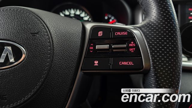 Kia Sorento Diesel 2.2 2WD Marster 2019 — фото 16