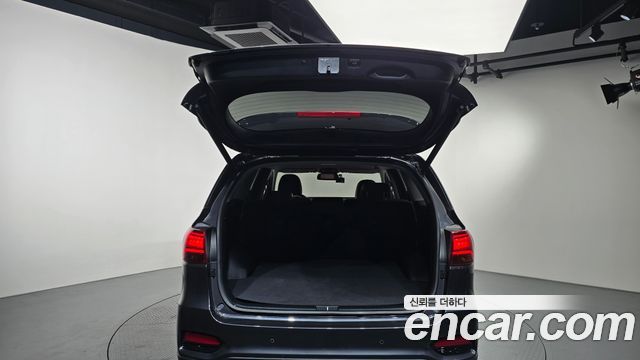 Kia Sorento Diesel 2.2 2WD Marster 2019 — фото 18