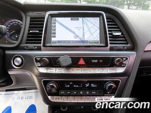 Hyundai Sonata New Rise 2.0 Smart Spicial 2019 — фото 17