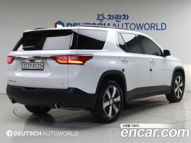 Chevrolet Traverse 3.6 AWD LT Leather Premium 2020 — фото 2