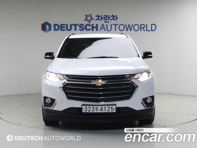 Chevrolet Traverse 3.6 AWD LT Leather Premium 2020 — фото 3