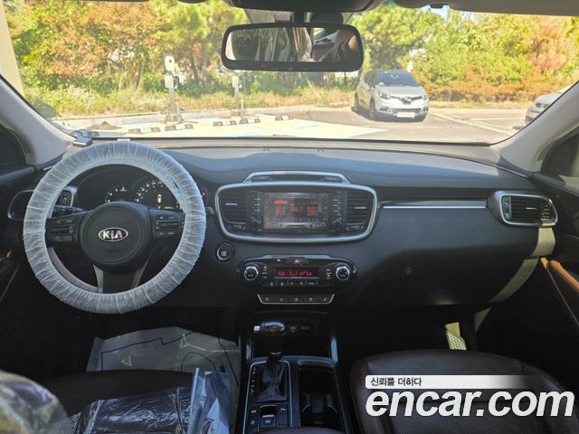 Kia Sorento Diesel 2.2 2WD Noblesse Special 2015 — фото 11