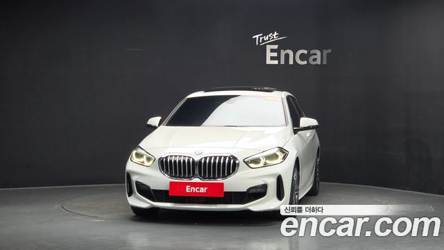 BMW 1 Series (F40) 120i M Sports 2024 — фото 3