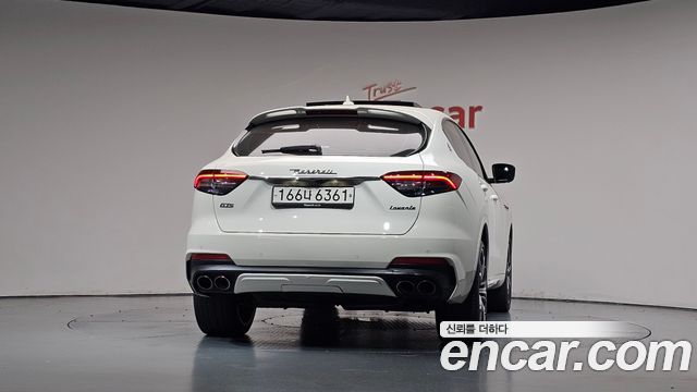 Maserati Levante 3.8 GTS AWD 2020 — фото 4