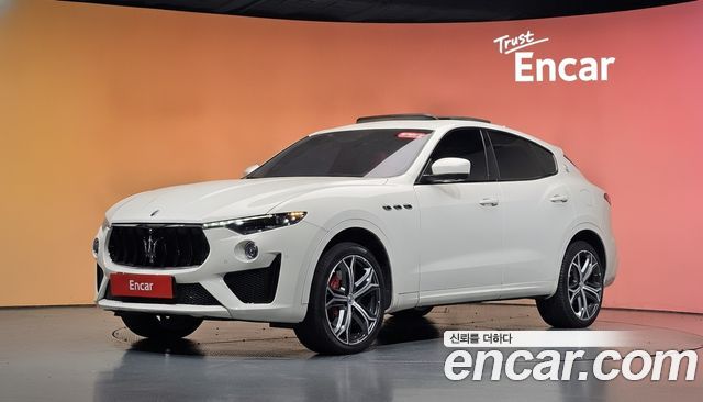 Maserati Levante 3.8 GTS AWD