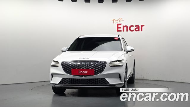 Genesis Electrified (GV70) e-AWD 2022 — фото 3
