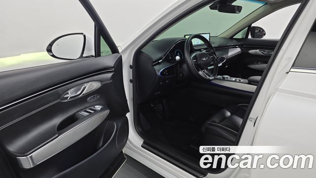 Genesis Electrified (GV70) e-AWD 2022 — фото 10