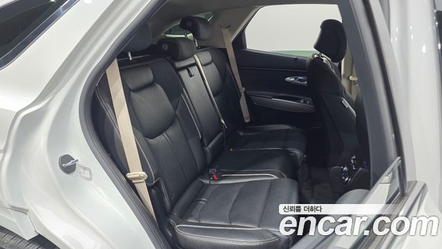 Genesis Electrified (GV70) e-AWD 2022 — фото 12