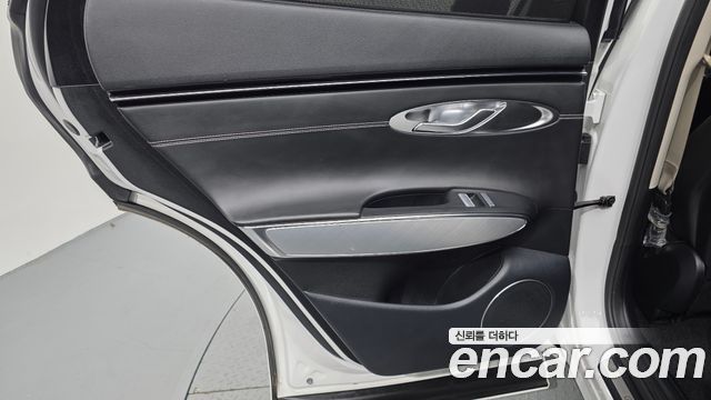 Genesis Electrified (GV70) e-AWD 2022 — фото 25