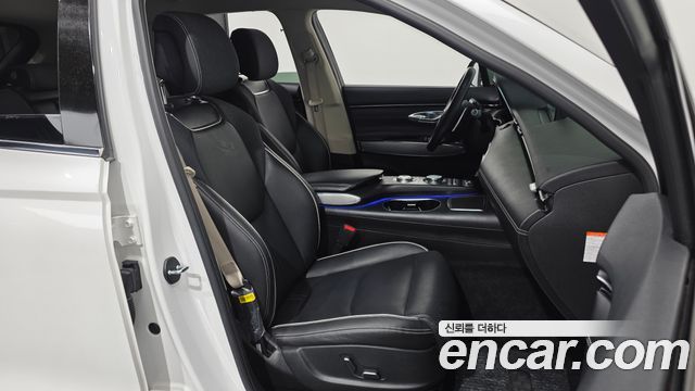 Genesis Electrified (GV70) e-AWD 2022 — фото 26