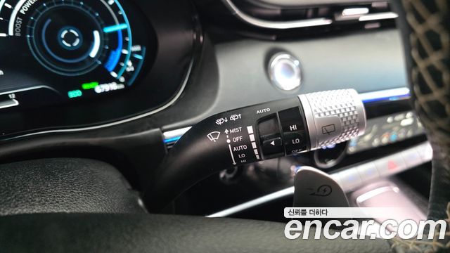 Genesis Electrified (GV70) e-AWD 2022 — фото 29